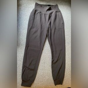 EUC black Athleta Salutation Rib Jogger, medium, tall